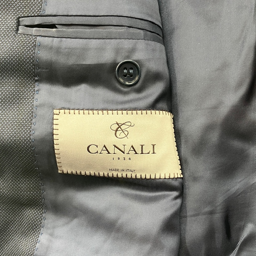 RECENT! Canali Navy Blue Window Pane Pattern Men's Blazer - Size 40 US